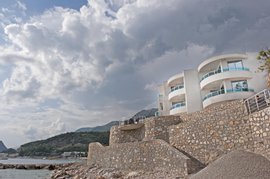 Love Live Hotel Sutomore Bagian luar foto